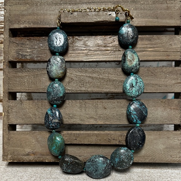 BFS🖤Kenneth Jay Lane euc vintage chunky turquoise crystal rock gemstone necklace - Picture 2 of 9